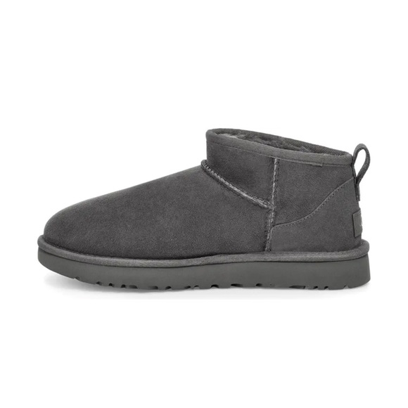 Ugg Ultra Mini Classic Boot - Picture 4 of 11
